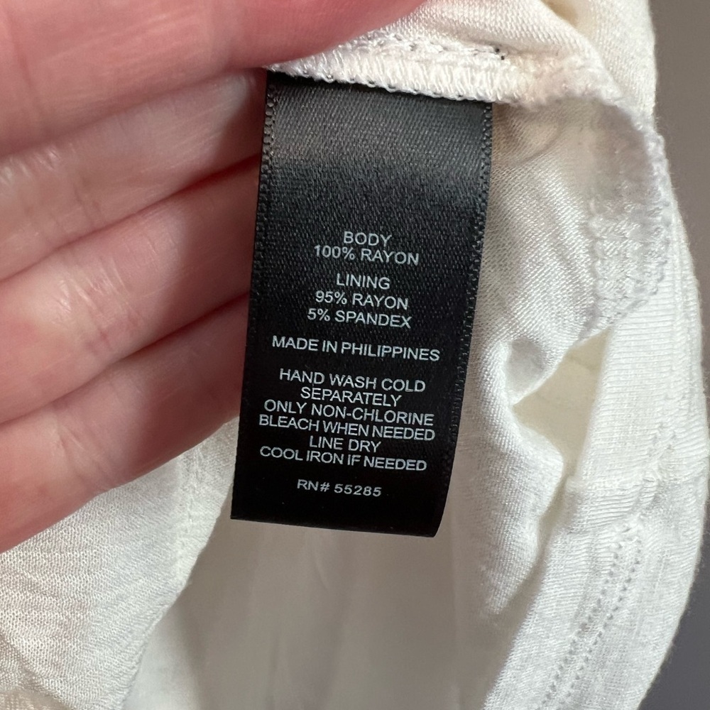 7 for $30 Express Off Shoulder Dress NWT - Picture 9 of 10